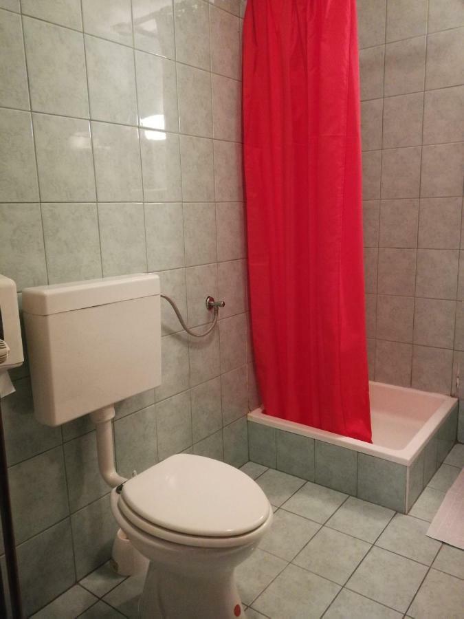 Kavana I Sobe Monika Hotel Gáborvölgy Kültér fotó