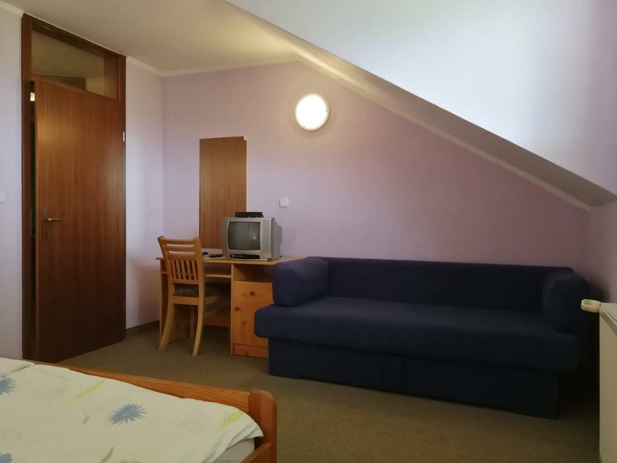Kavana I Sobe Monika Hotel Gáborvölgy Kültér fotó