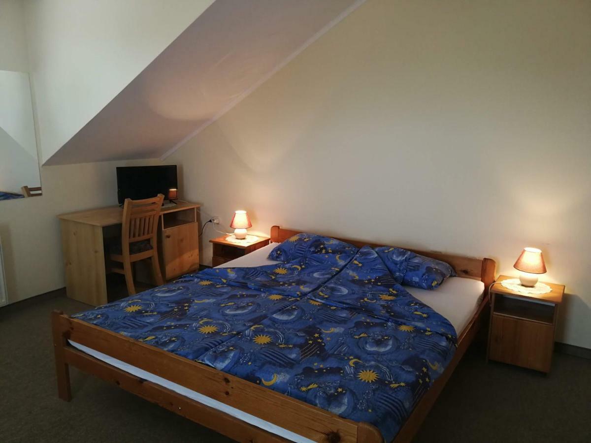 Kavana I Sobe Monika Hotel Gáborvölgy Kültér fotó